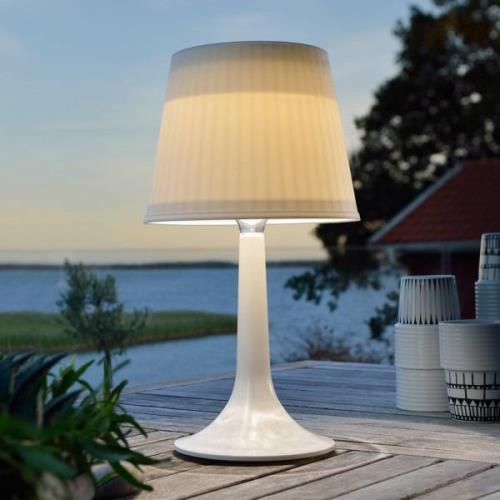 Soldreven LED bordlampe Assisi Sitra, i hvid