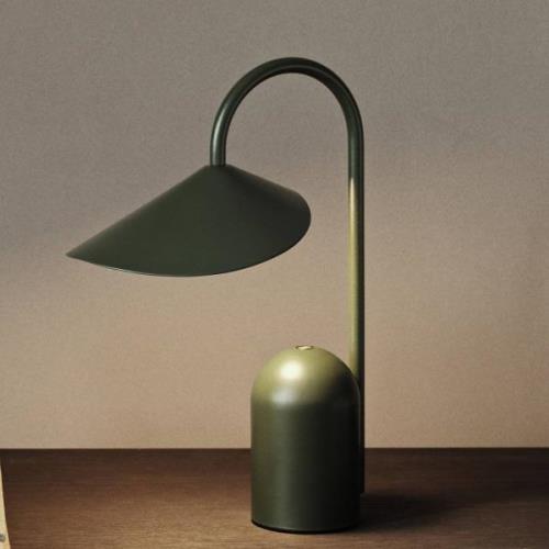 ferm LIVING LED-bordlampe Arum, grøn, dæmpbar, IP44