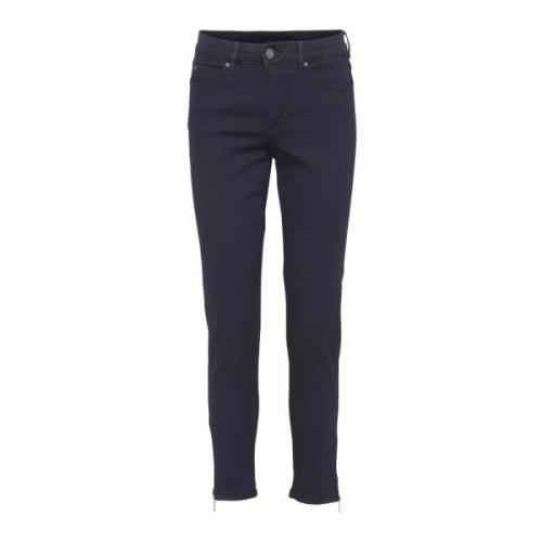 Magic Fit Skinny Jeans