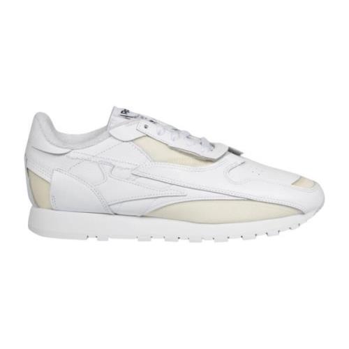 Forh?j dit sneaker-spil med Reebok Clic x Maison Margiela sneakers