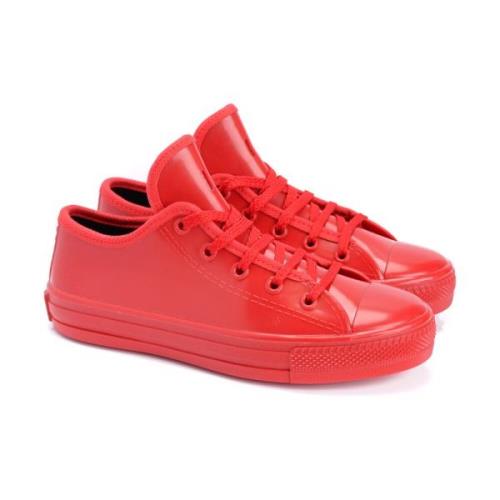 Lav Top Sneaker