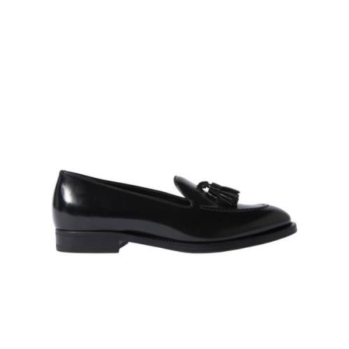 Klassiske sorte tassel loafers