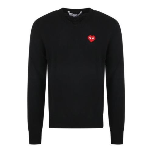 INVADER HEART V-NECK SWEATER