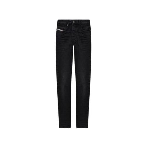 Sort Slim-Fit Jeans