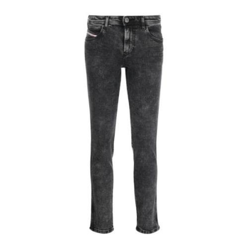 BABHILA Slim-Fit Jeans