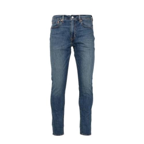 Slim-fit jeans