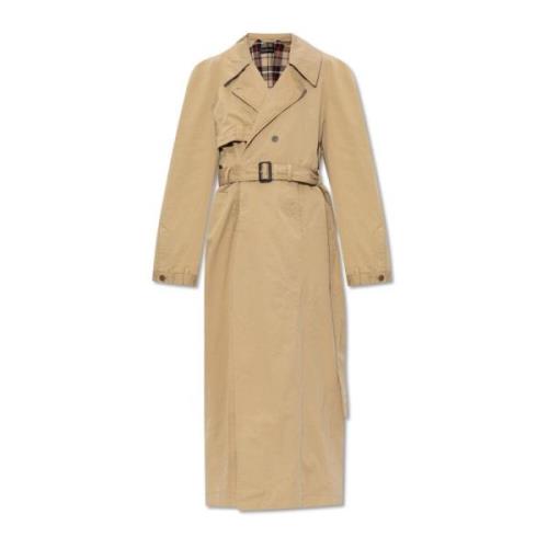 Oversize trenchcoat