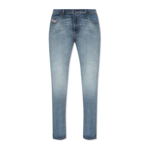 ‘2015 BABHILA L.32’ jeans