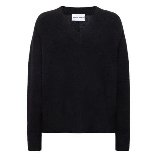 Round-neck Knitwear