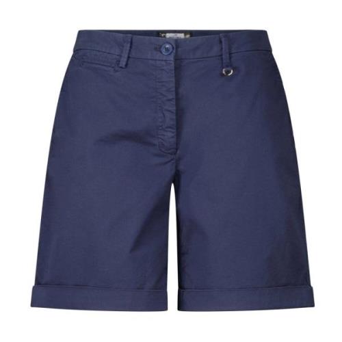 Moderne Rullekant Shorts