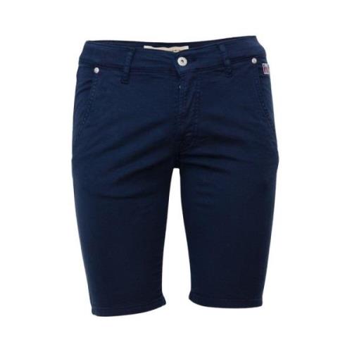 Slim Fit Bermuda Shorts Elias Man