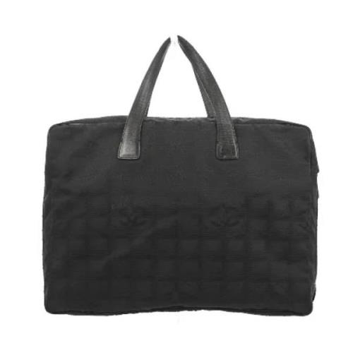 Pre-owned nylon chanel-tasker