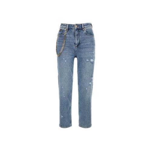 Boyfriend Jeans med Metal Kæde Detalje