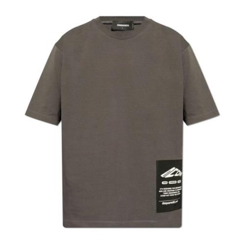 T-shirt med logo patch