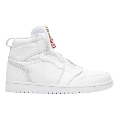 Retro High Zip Limited Edition Sneaker