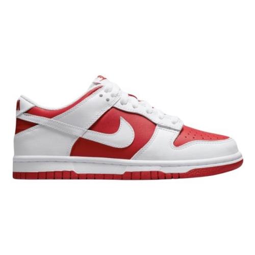 University Red Dunk Low 2021