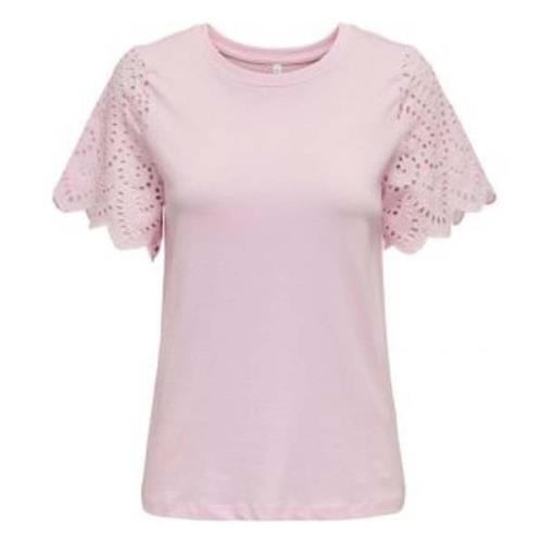 Pirouette T-shirt