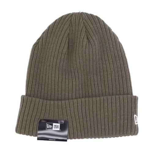 Olivengrøn Beanie med Klap og Logo