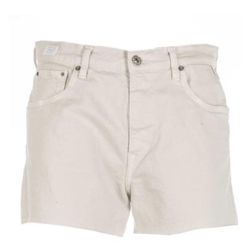 Beige Butter Shorts Casual Stil