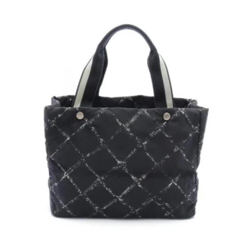 Pre-owned nylon chanel-tasker