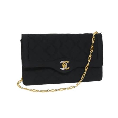 Pre-owned Satin chanel-tasker