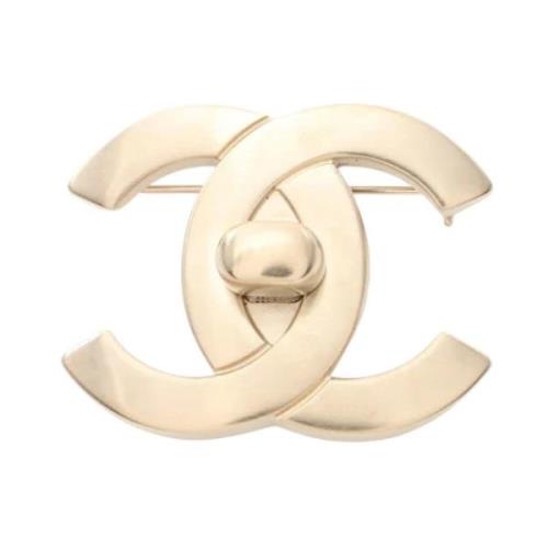 Pre-owned Metal chanel-smykker