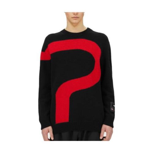 Sort/rød finstrikket sweater med logo