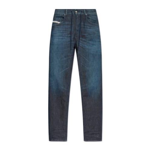 2032 D-KROOLEY-B Jeans