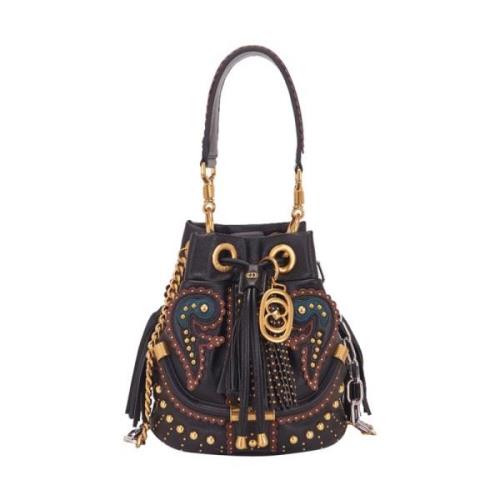 Elegant Arabesque Bucket Bag in Sort