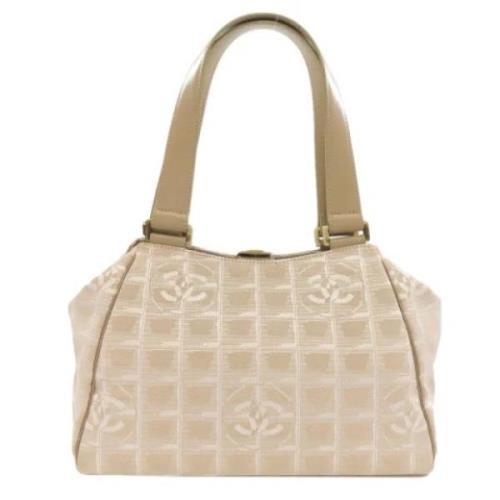 Pre-owned nylon chanel-tasker