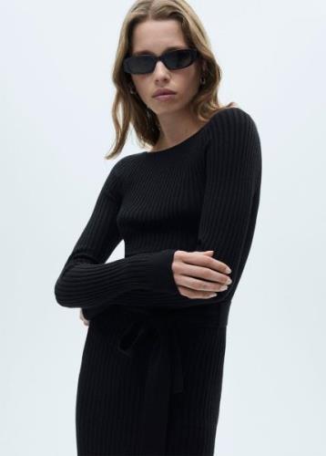 MANGO Ribbed Knit Dress Kvinde Black Midi Kjoler Str L - hos Magasin