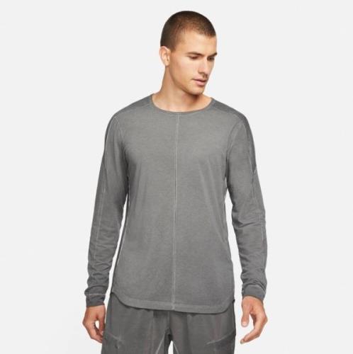 Nike Yoga Nomad Troje L - Sweatshirts hos Magasin