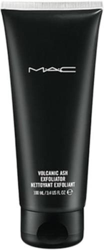 MAC Mineralize Volcanic Ash Exfoliator 100.00 ml - Scrub hos Magasin