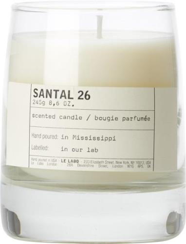 Le Labo Santal 26 Classic Candle Kvindeduft 245 G - Duftlys hos Magasi...