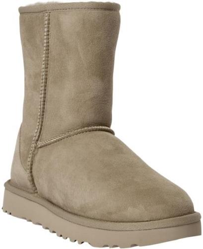 UGG W Classic Short II Kvinde Mds Vinterstøvler Str 36 - hos Magasin