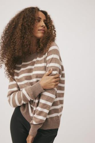 Magasin Mabel 2 100% Cashmere Kvinde Off White / Sand Stripe Sweaters ...