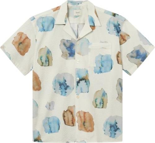 Forét Hush SS Shirt Mand Cloud Printed Kortærmede Skjorter Str L - hos...