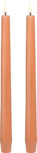 Uyuni LED Taper Candle, Apricot, Smooth, 2pack, 2,3x25 cm Apricot - Le...