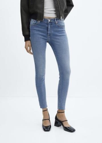 MANGO Jeans. - ISA Kvinde Open Blue Jeans Str 36 - hos Magasin